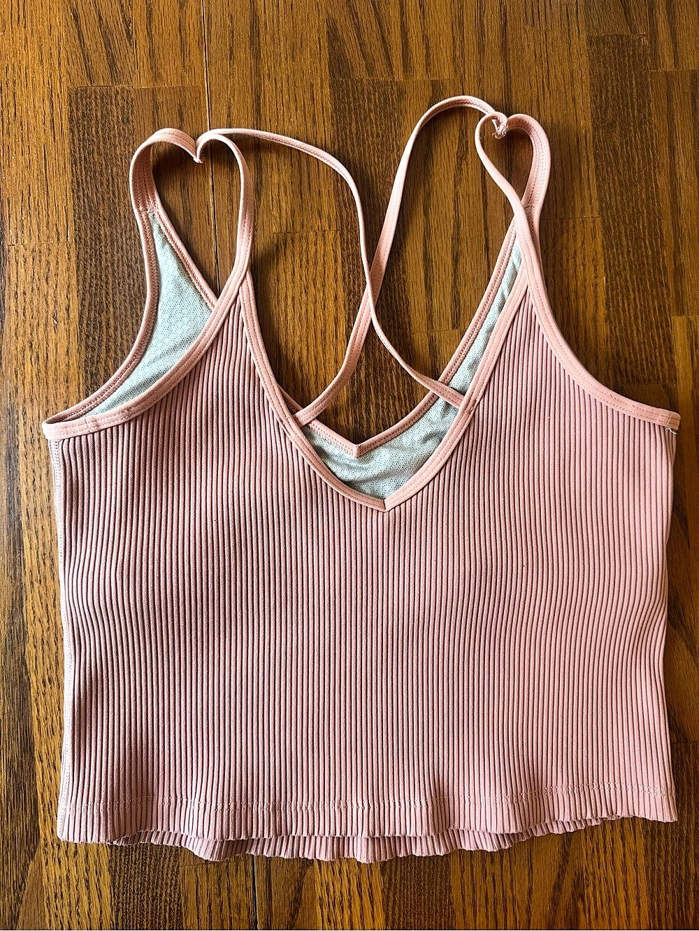 Vuori Rib Crop Tank - Picture 3 of 4